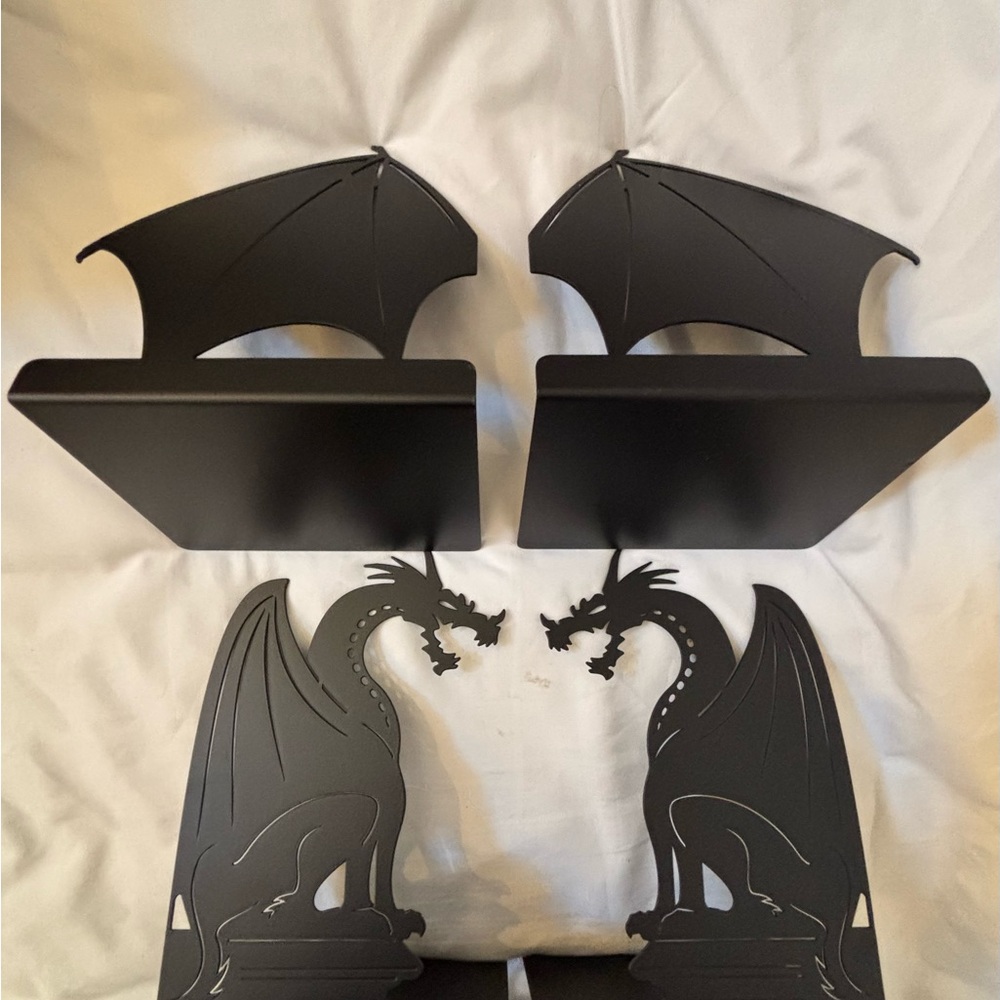 Black Dragon Bookends